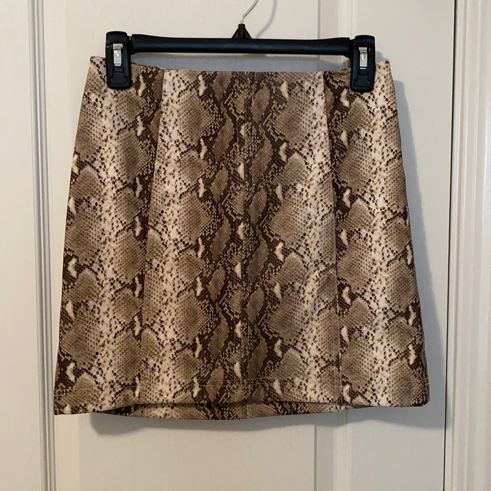 Snakeskin faux leather skirt